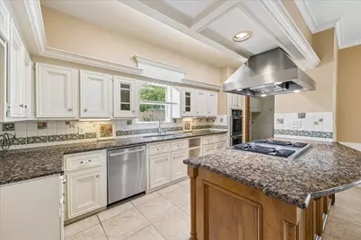 13115 Holston Hills Drive, Houston, TX 77069 - Photo 7
