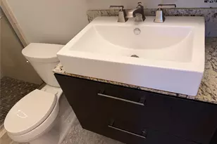 10328 Longmont Dr, Houston, TX 77042 - Photo 19