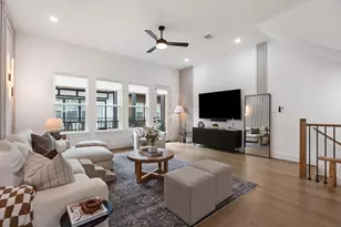 857 Fisher St, Houston, TX 77018 - Photo 9