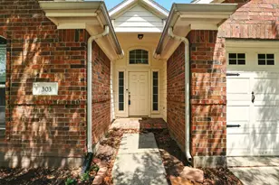 303 Burris Park Dr, Spring, TX 77373 - Photo 3