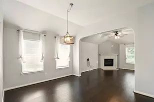 303 Burris Park Dr, Spring, TX 77373 - Photo 7