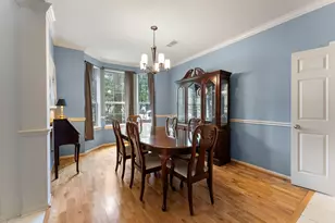 81 S Hidden View Cir, The Woodlands, TX 77381 - Photo 3
