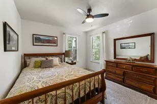81 S Hidden View Cir, The Woodlands, TX 77381 - Photo 15
