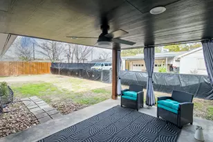 712 Clarence St, Tomball, TX 77375 - Photo 27