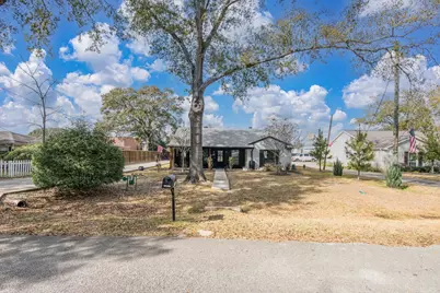 712 Clarence Street, Tomball, TX 77375 - Photo 31