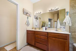 15 E Sterling St, Baytown, TX 77520 - Photo 7