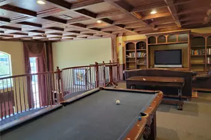 7575 Kirby Dr, Houston, TX 77030 - Photo 9
