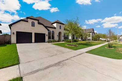 30735 Sunny Meadow Drive, Fulshear, TX 77441 - Photo 5