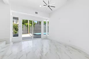 607 Marshall St, Houston, TX 77006 - Photo 13