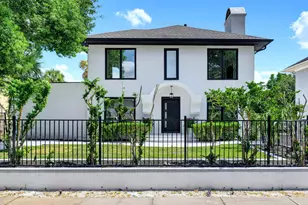 607 Marshall St, Houston, TX 77006 - Photo 3