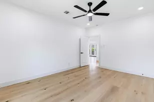 607 Marshall St, Houston, TX 77006 - Photo 29