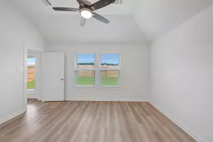 10333 Navarro Path, Montgomery, TX 77316 - Photo 5