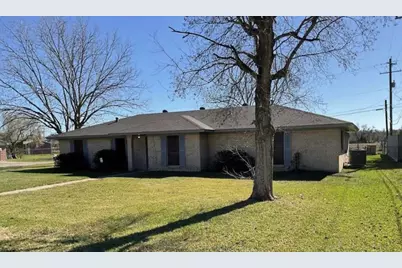 1501 Azalea Street, Sweeny, TX 77480 - Photo 1