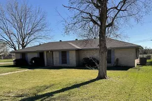 1501 Azalea St, Sweeny, TX 77480 - Photo 1