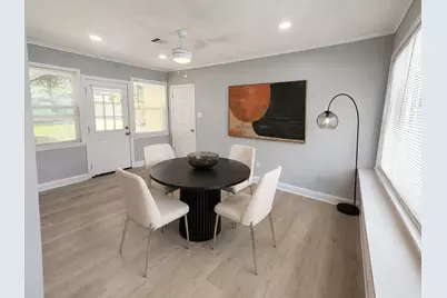 6010 Ridgeway Drive, Houston, TX 77033 - Photo 3