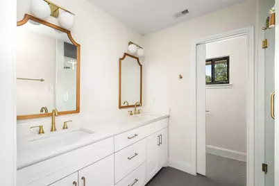 10830 Burgoyne Road, Houston, TX 77042 - Photo 25