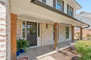 10830 Burgoyne Rd, Houston, TX 77042 - Photo 5