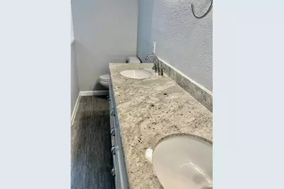 6674 Sylvan Road, Houston, TX 77023 - Photo 11