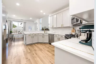 13611 Cotton Way, Baytown, TX 77523 - Photo 11