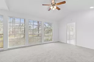 16643 Lake Cir, Conroe, TX 77302 - Photo 9