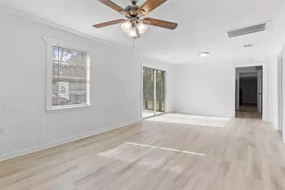 16643 Lake Circle, Conroe, TX 77302 - Photo 13