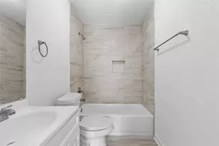 16643 Lake Cir, Conroe, TX 77302 - Photo 25