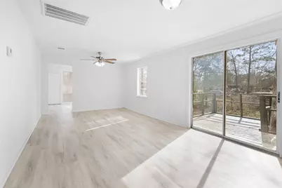 16643 Lake Circle, Conroe, TX 77302 - Photo 15