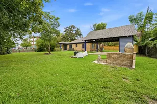 5109 Polk St, Houston, TX 77023 - Photo 21