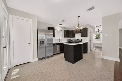 18174 Woodsdale Court, Porter, TX 77365 - Photo 11