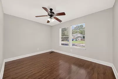 18174 Woodsdale Court, Porter, TX 77365 - Photo 5