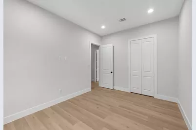 2348 Delafield Street, Houston, TX 77023 - Photo 19