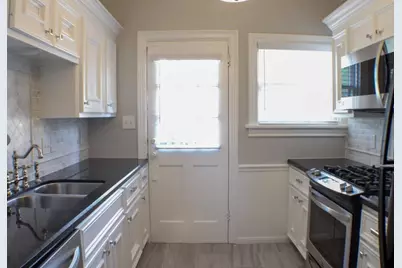 4630 Clay Street #2, Houston, TX 77023 - Photo 11