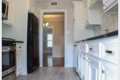 4630 Clay Street #2, Houston, TX 77023 - Photo 9