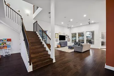 5201 Linden Street, Bellaire, TX 77401 - Photo 15