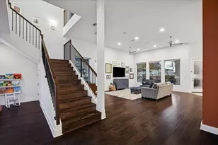 5201 Linden St, Bellaire, TX 77401 - Photo 15