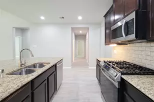 2982 Austin Breeze Ln Ln, League City, TX 77573 - Photo 17