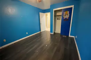 4717 33rd St, Dickinson, TX 77539 - Photo 9