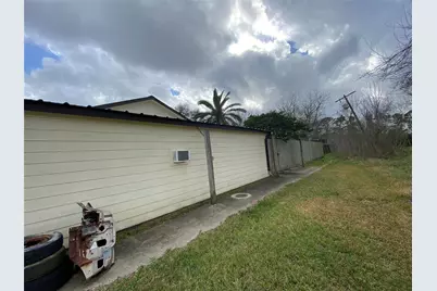 4717 33rd Street, Dickinson, TX 77539 - Photo 35