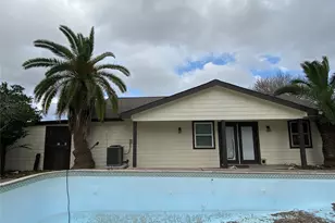 4717 33rd St, Dickinson, TX 77539 - Photo 23