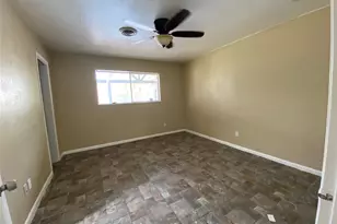 4717 33rd St, Dickinson, TX 77539 - Photo 13