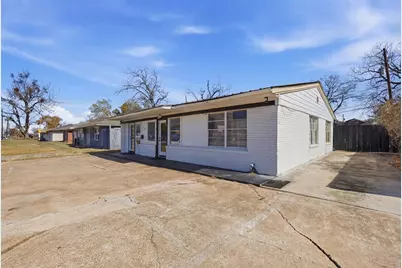 2205 Strawberry Road, Pasadena, TX 77502 - Photo 3