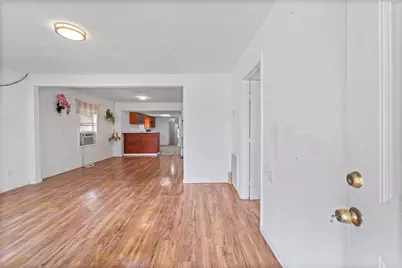 401 Lee Avenue, Anahuac, TX 77514 - Photo 9