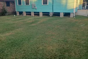 904 Wisconsin St, Houston, TX 77587 - Photo 17