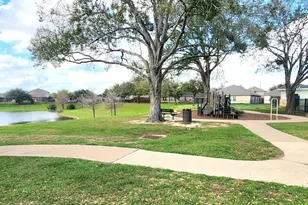 11211 Riata Canyon Dr, Cypress, TX 77433 - Photo 29