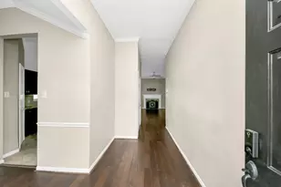 223 W New Meadows Dr, Sugar Land, TX 77479 - Photo 7