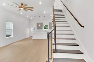1311 E 33rd St, Houston, TX 77022 - Photo 11