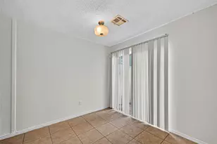 7839 Cook Rd, Houston, TX 77072 - Photo 5