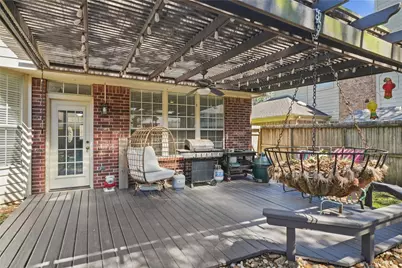 13526 Robin Hill Court, Houston, TX 77059 - Photo 35
