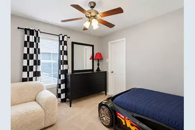 13526 Robin Hill Court, Houston, TX 77059 - Photo 19