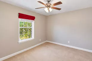 13526 Robin Hill Ct, Houston, TX 77059 - Photo 17